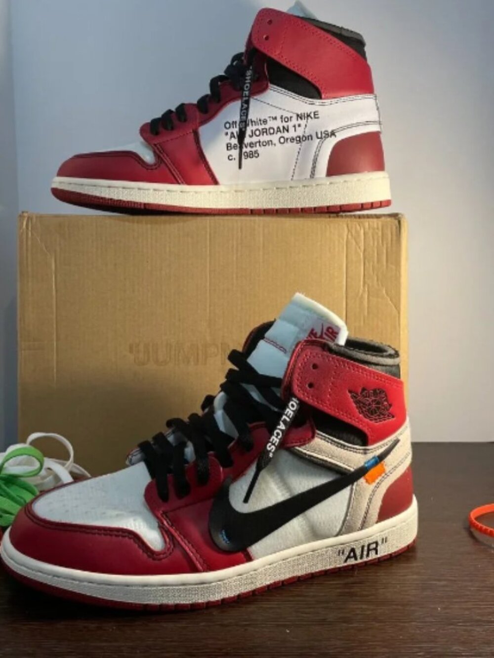 Jordan 1 Retro High OG x OFF-WHITE Chicago
